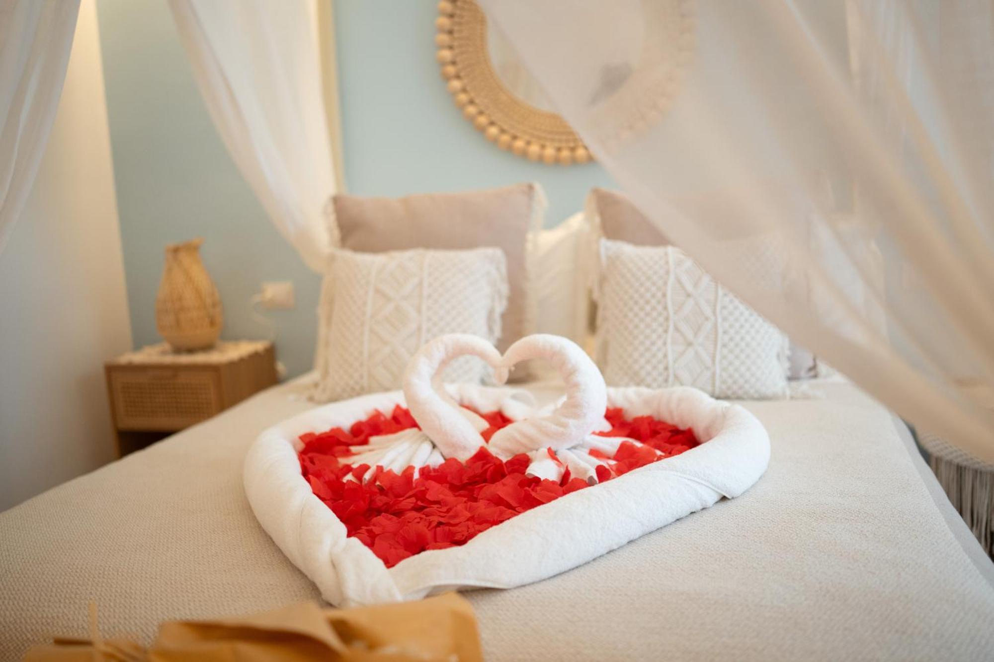 Amare Luxury And Vista Mare *