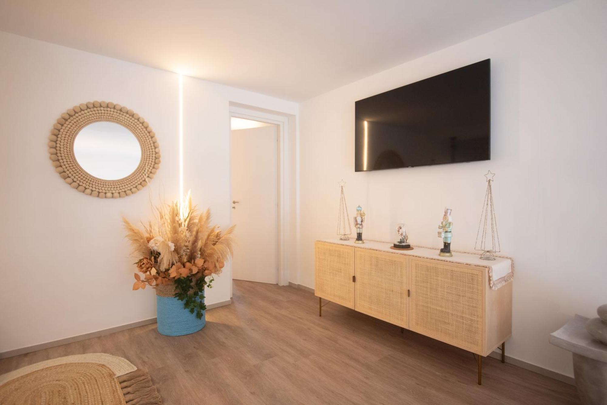 Amare Luxury And Vista Mare