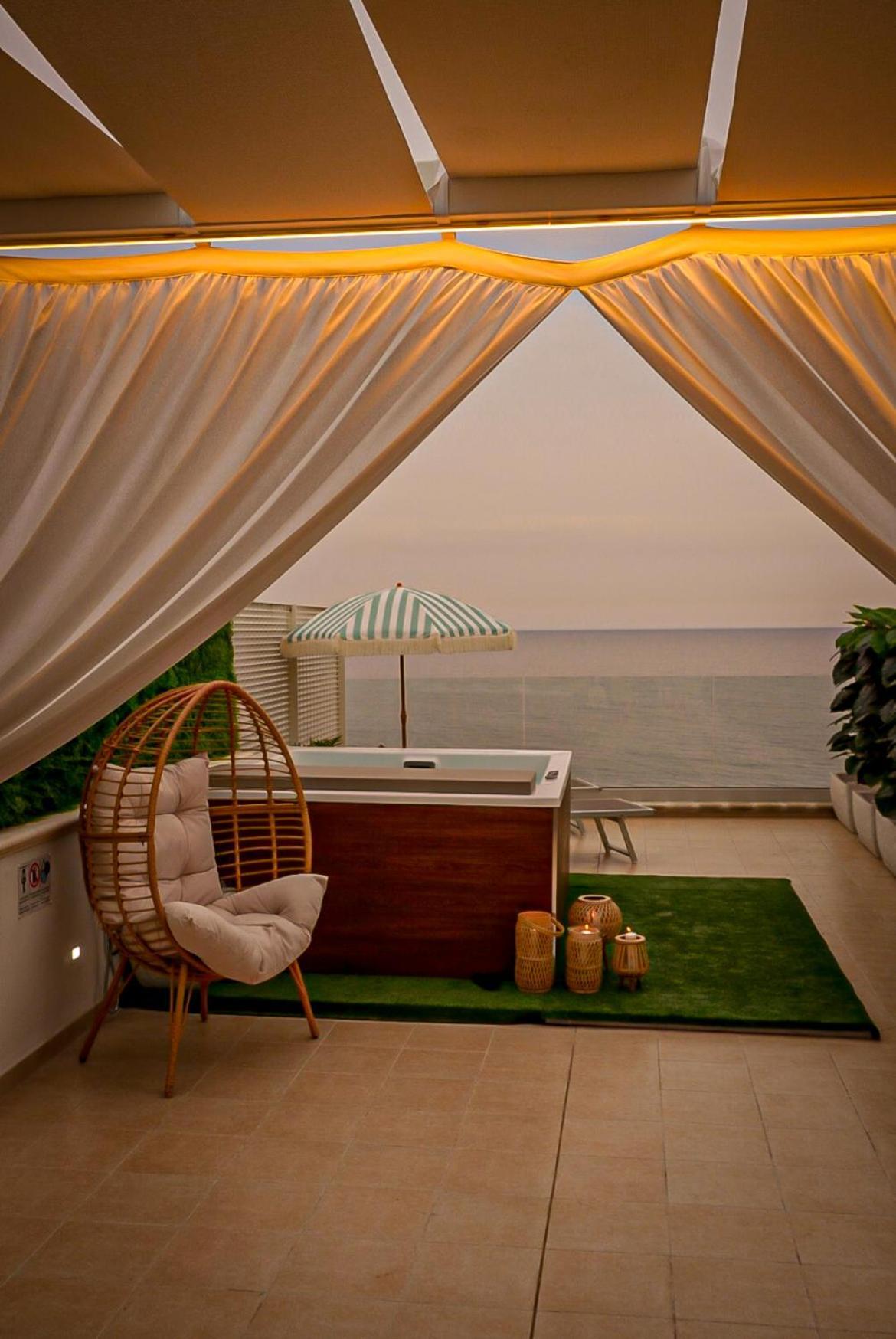 Amare Luxury And Vista Mare Bari