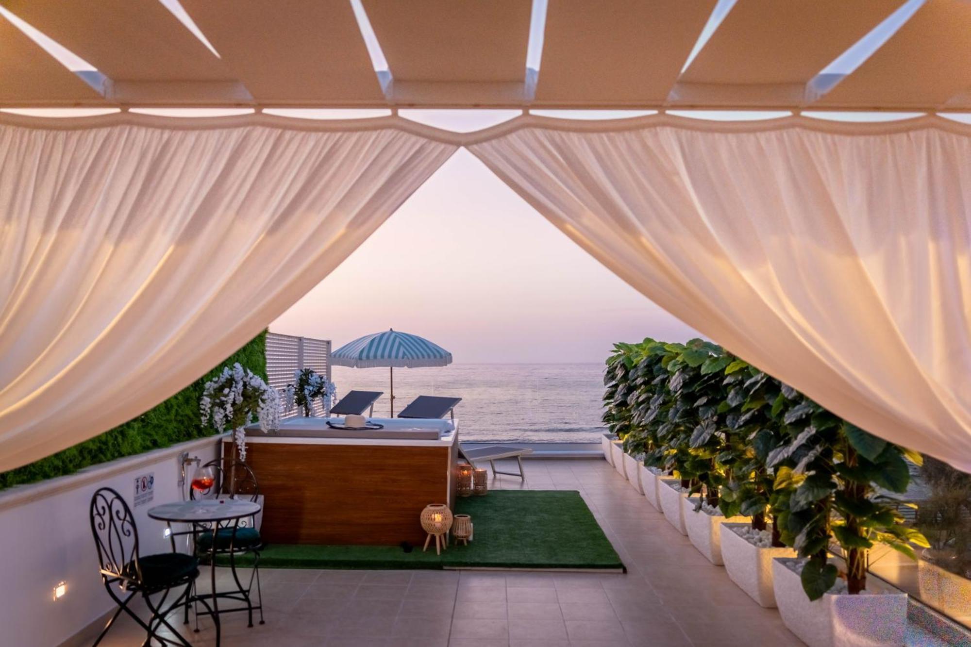 Amare Luxury And Vista Mare * Bari